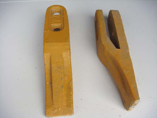 挖掘機(jī)斗齒使用壽命的延長(zhǎng)途徑